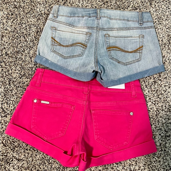 2 pair of shorts Junior size 1 (girls 14/16) - Picture 2 of 2